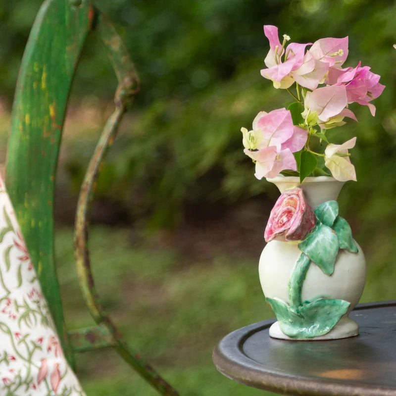Vase sm white w/ pink rose