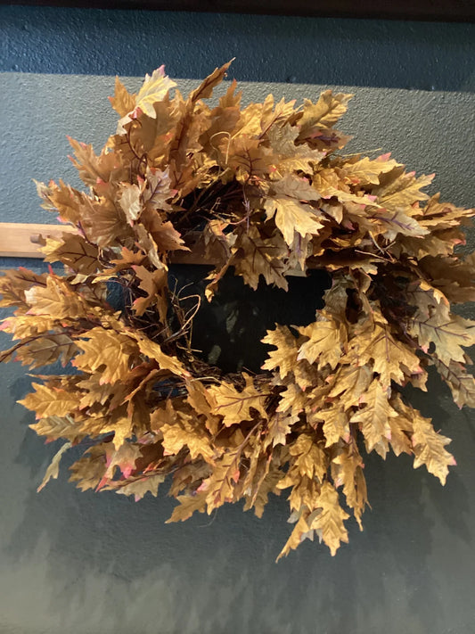 24 Inch Oak Brown and Tan Leaf Wreath