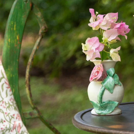 Vase sm white w/ pink rose