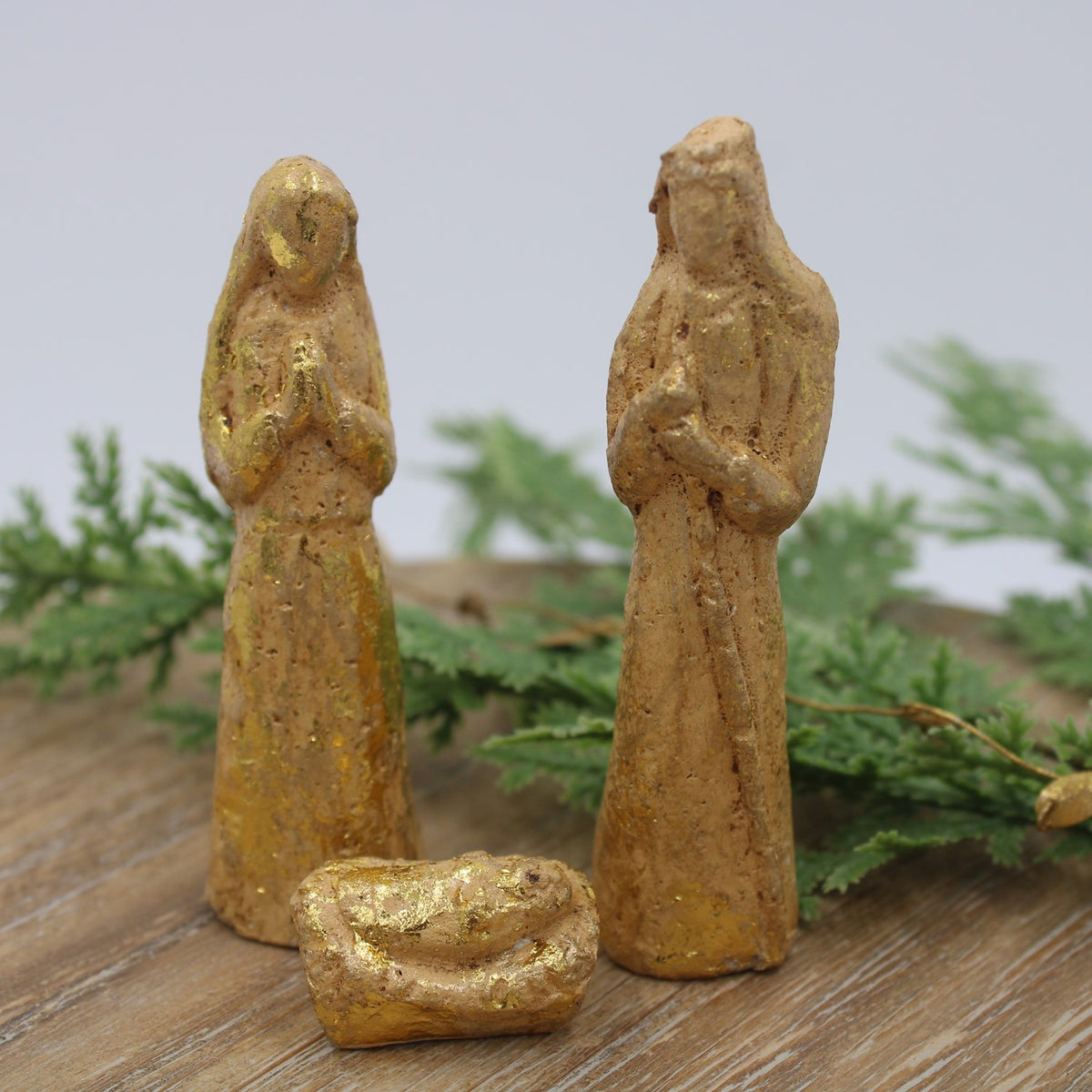 S/3 Mini Antique Gold Paper Pulp Holy Family